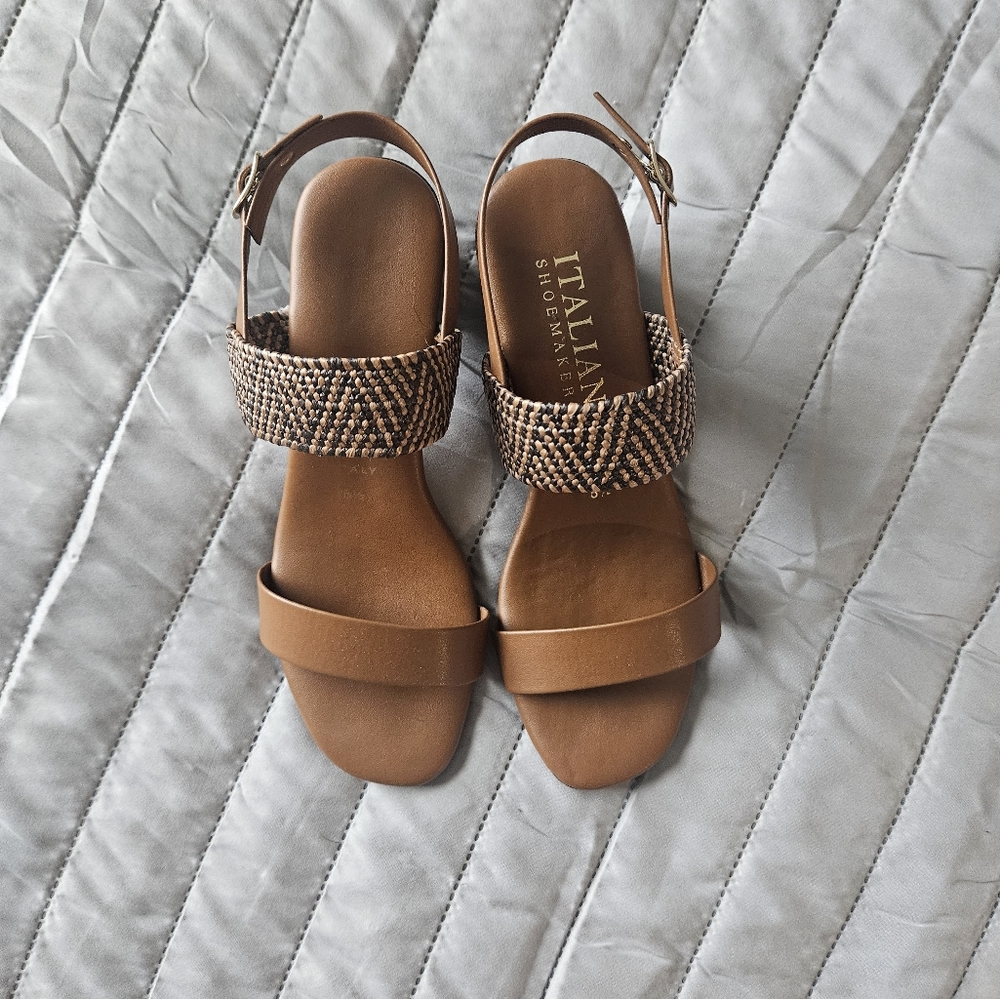 Classy sandals 👡
